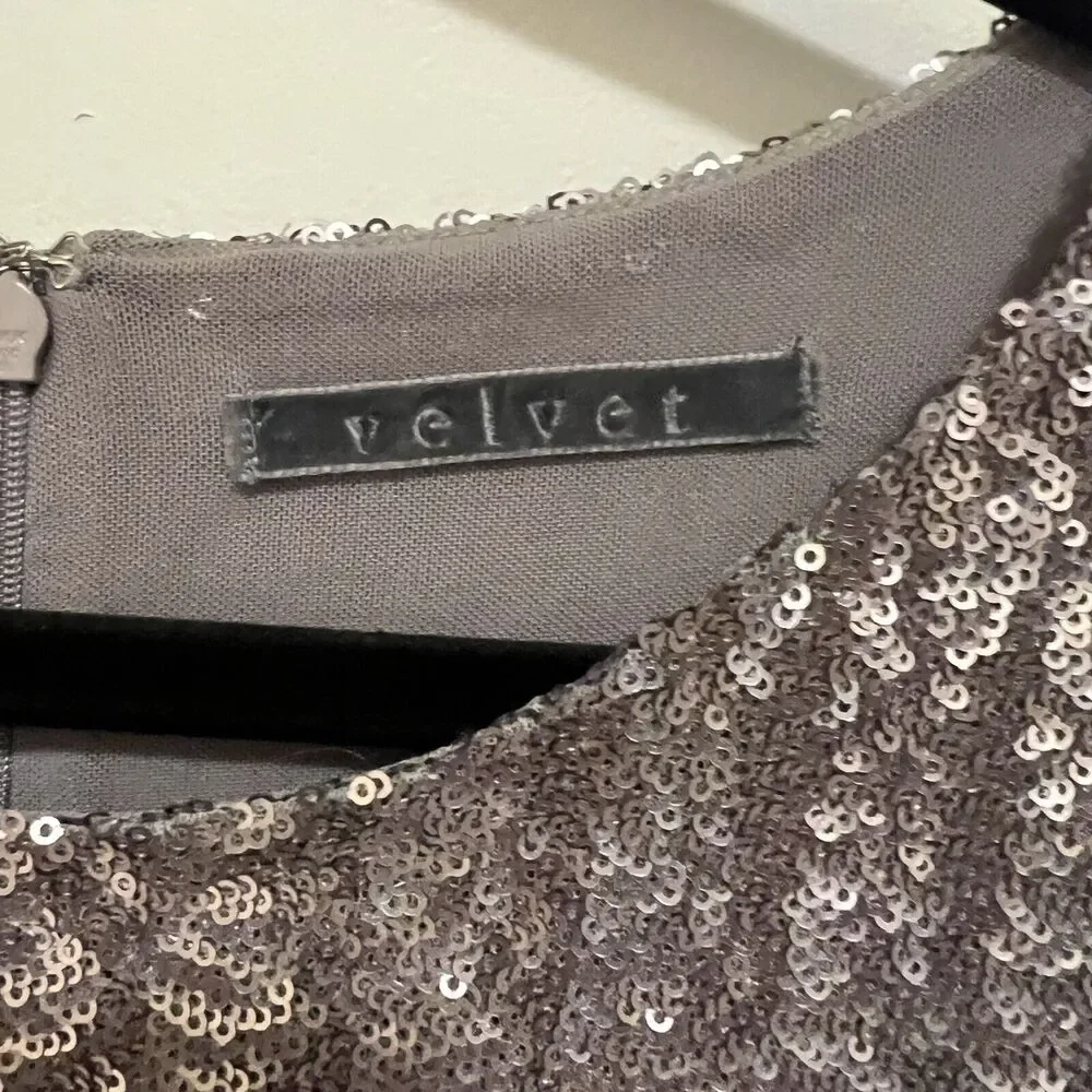 Anthropologie VELVET Top by Graham & Spencer Size S Vonnie Sequin Pewter Gray